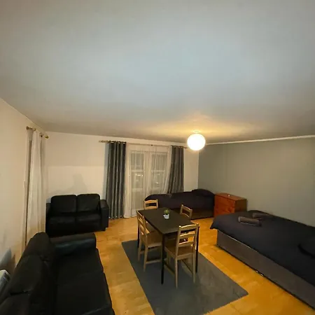Spacious 2 Bedroom Near The Spire 公寓 *